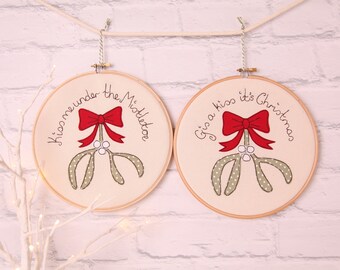 Christmas Hoop, Embroidery Hoop, Christmas decor, Christmas gift, Mistletoe Hoop, Couples gift, Boyfriend gift, Husband gift