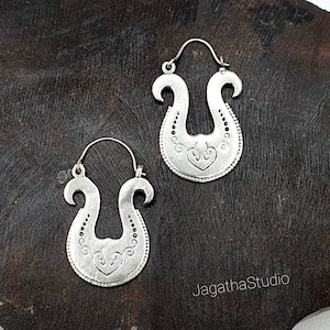 Swirl Hoop Earrings Medium Chic Geometric Silver Brass Earrings