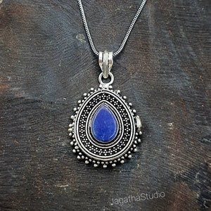 Silver Locket Teardrop Pendant Necklace, Tigers Eye, Lapislázuli, Coral Bohemian gift