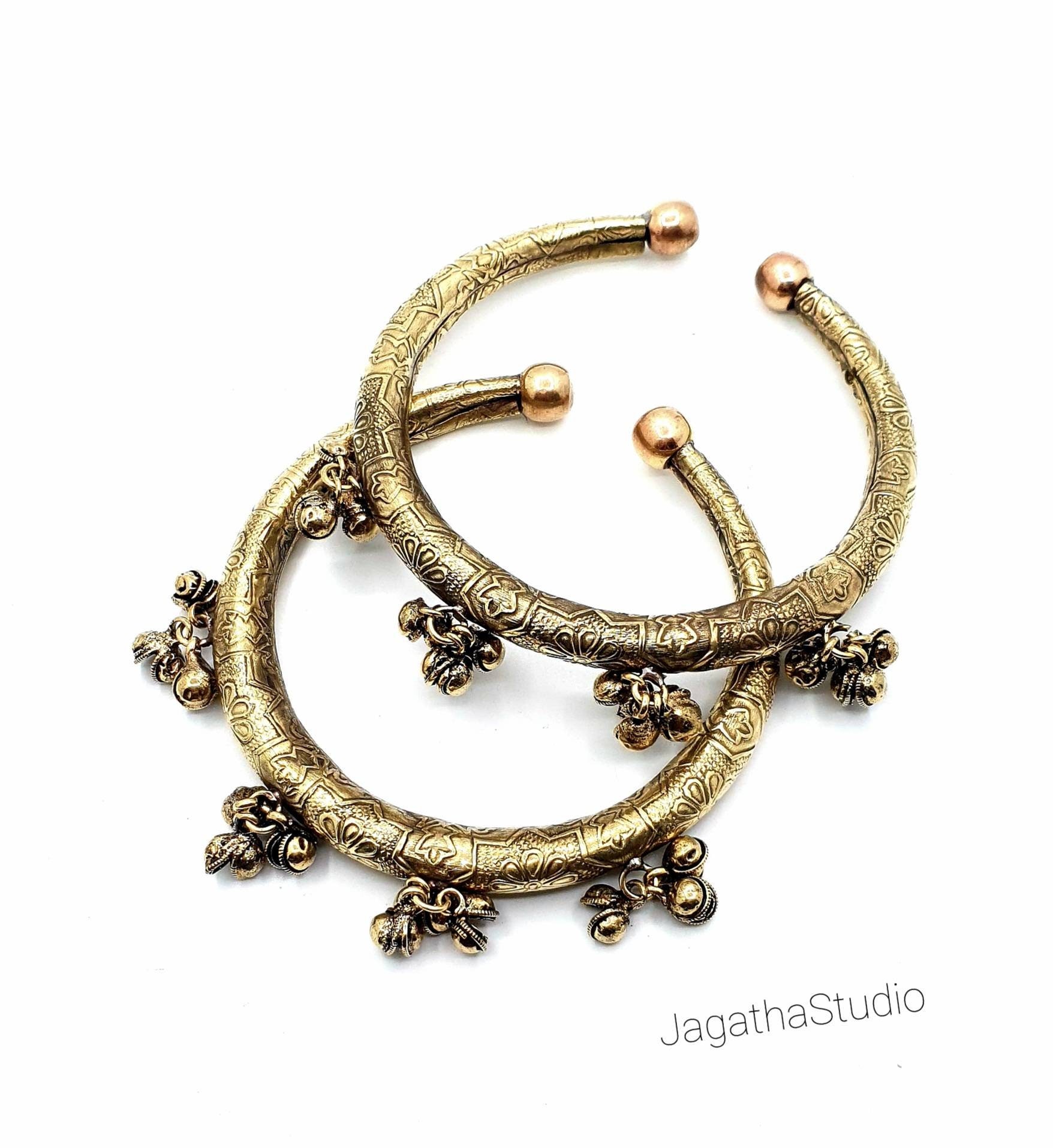 アメリビンテージ UPPER ARM BANGLE Ameri（アメリ）の「UPPER ARM BANGLE（バングル/リストバンド