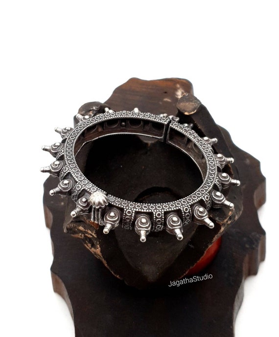 Vintage Rajasthani Sterling Silver Large Studded Bracelet Vintage Rajasthani Sterling Silver Large Studded Bracelet