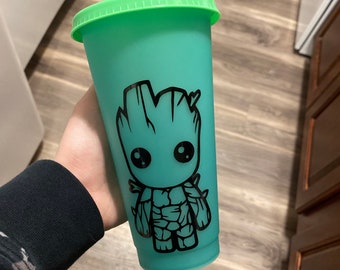 Gobelet à changement de couleur Groot / Tasse froide changeant de couleur / Changement de couleur / Coupe Starbucks / Marvel / Les Gardiens de la Galaxie / Je suis Groot / Réutilisable / Groot / Glace