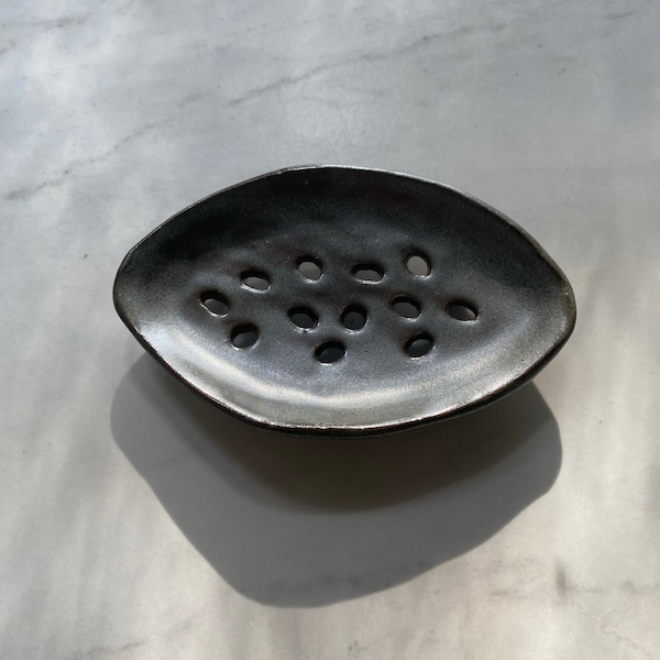 Handmade Ceramic Oval Grey Soap Dish with Holes, Rustic Minimalistic Soap dish, Bathroom Ceramic Essentials, Cozy Home Decor, Soap dish