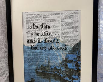 ACOTAR WALL ART, To the Stars Who Listen, A Court of Thorns and Roses, Wörterbuch Druck, Vintage Druck, Buchkunst, Buchliebhaber Geschenk, Wand Kunst