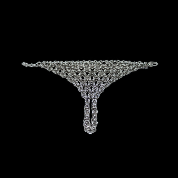 Astraevor — Byzantine Chainmail Handpiece