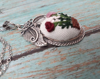 Hand Embroidered Necklace, Embroidered Flower Necklace, Floral Necklace, Gift for her, Handmade