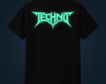 Camiseta con estampado tecnológico que brilla en la oscuridad en la espalda
