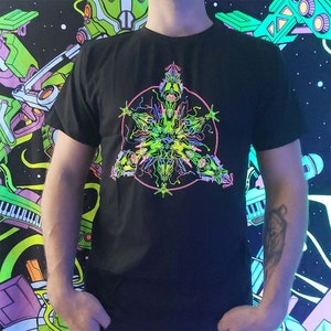 ARTIFICIAL SUN UV reactive t-shirt / cyber / mandala / psytrance / rave clothes