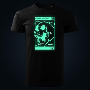 Fatal Fault leuchtet im Dunkeln T-Shirt