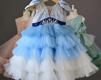 Elsa Birthday dress, Elsa Birthday outfit, Elsa girls dress, girls elsa costume, frozen costume, frozen girl dress