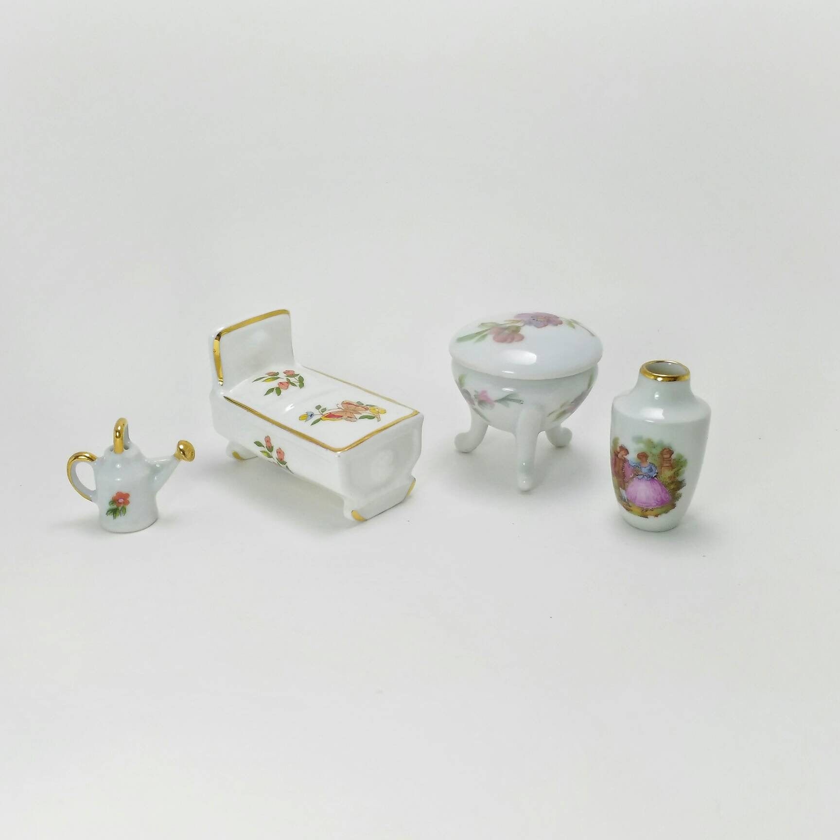 Limoges | Accents | Pot A Pharmacie En Porcelaine De Limoges Goumot Labesse Diascord 623df576ce1e87e96746e9a1