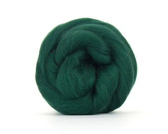 Merino wool roving for spinning Needle felting wool Spinning fiber Wet felting fiber Conifer Hunter dark green Merino top