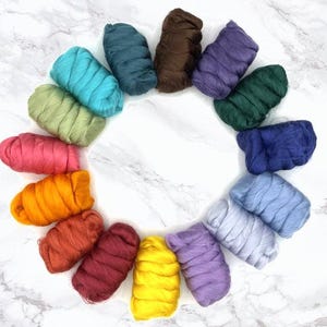 Bamboo fiber for spinning pack Silky bamboo roving for spinning Plant-based felting fiber Vegan wool top Dyed silk imitation Viscose Rayon