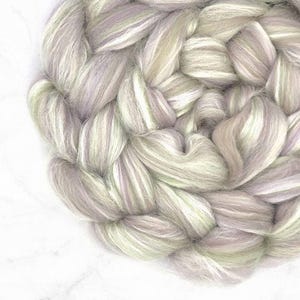 Dyed Merino Silk roving - Luxury fiber blend for spinning, Nuno wet felting, Dreadlock, Pastel art yarn fiber