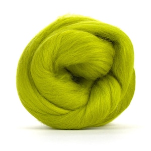 Wool roving Merino wool roving for spinning Roving wool Felting wool Canada Weaving fiber top Gooseberry Celery chartreuse green