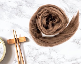 Bamboo fiber for spinning Silky bamboo roving for spinning Plant-based felting fiber Vegan wool top Dyed silk imitation Viscose Rayon