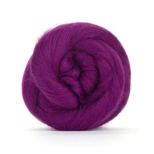 Merino wool roving for spinning Soft needle felting wool Spinning fiber Damson Plum Purple Violet Wet felt wool Combed top