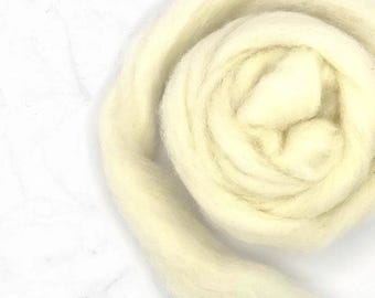 Core wool roving Core wool for needle felting Cream natural white wool stuffing, filling carded wool sliver Dyeing needle felting supplies