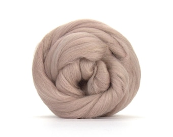 Wool roving Merino wool roving for spinning Roving wool Felting wool Canada Weaving fiber top Mink pink beige