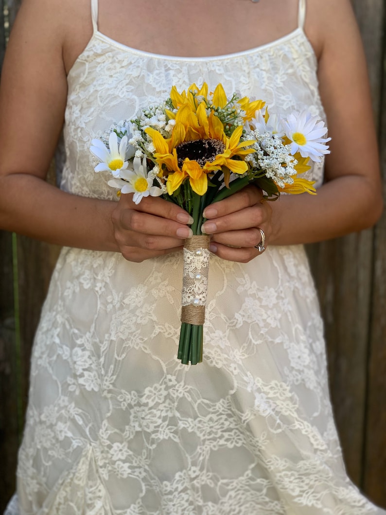 Sunflowers and Daisies Bouquet Bride Bouquet Sunflower Wedding Etsy