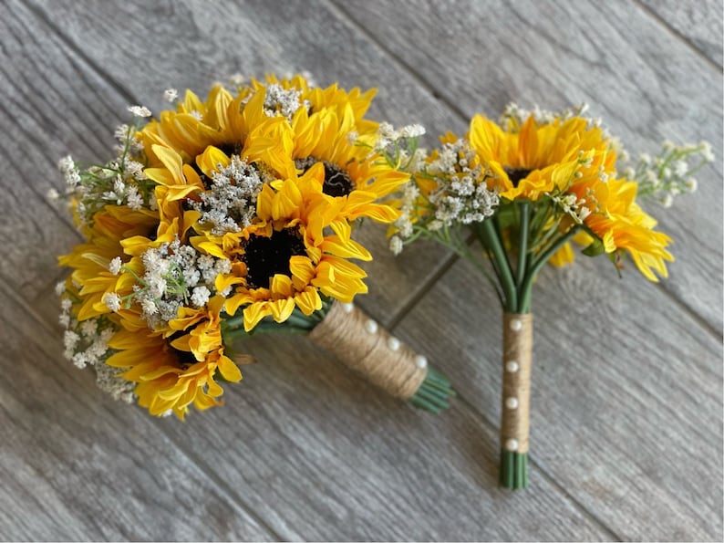 Sunflowers and baby's breath bouquet Twine handle and pearls Fall Wedding Spring Wedding Summer Wedding Rustic bride Country wedding image 4