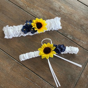 Sunflower Wedding Garters: Navy Blue Rustic Keepsake & Toss Set