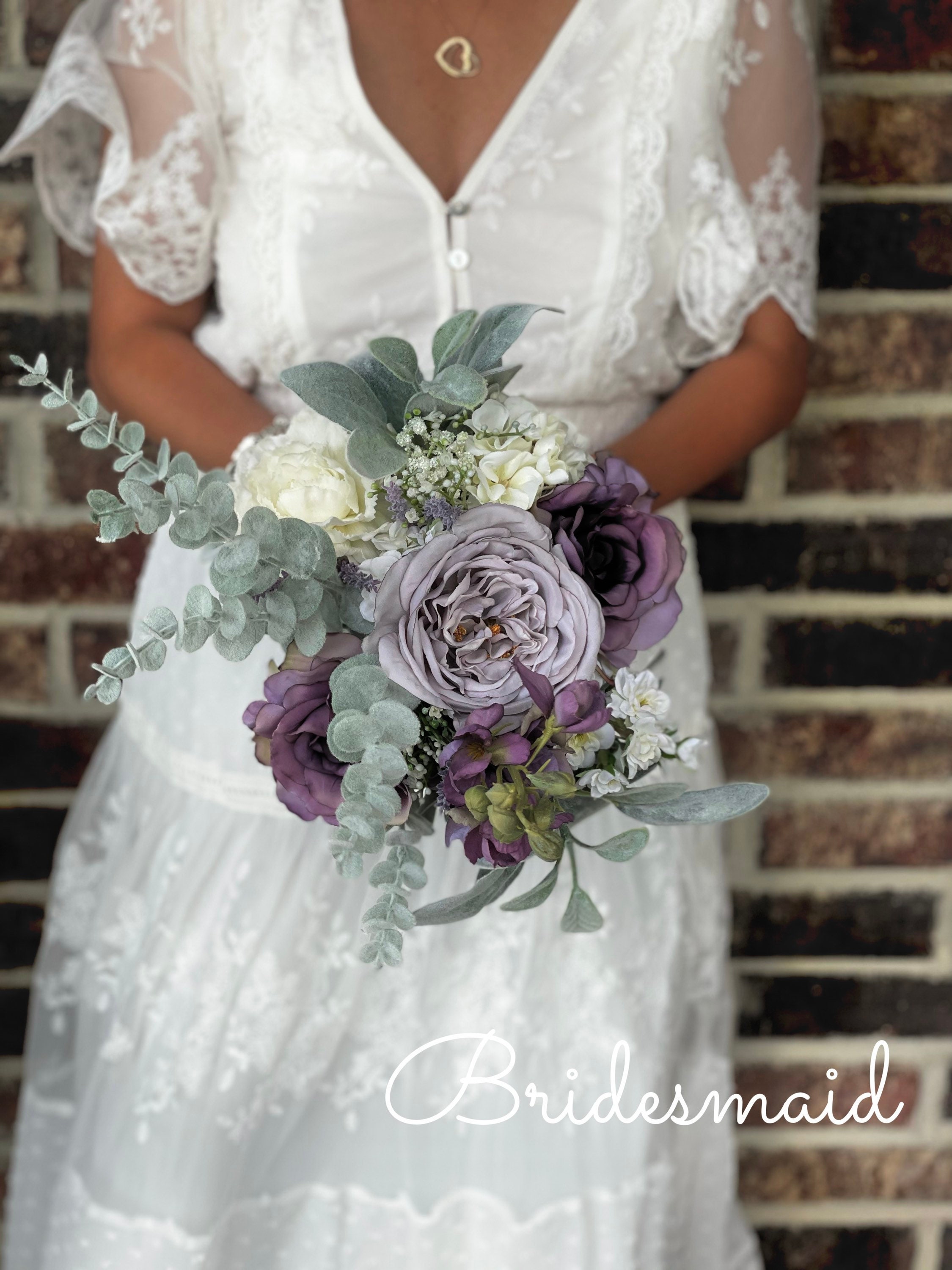 wisteria bouquet for weddings