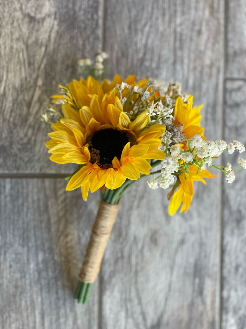 Sunflowers and baby's breath bouquet Twine handle and pearls Fall Wedding Spring Wedding Summer Wedding Rustic bride Country wedding image 5