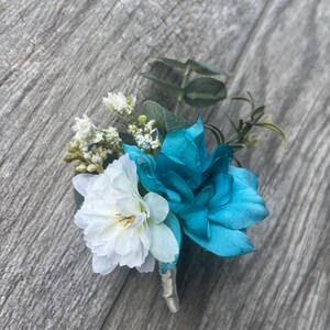 Teal Wrist Corsage, Turquoise Boutonniere, Teal Prom. Teal wedding