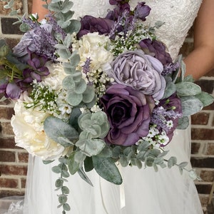 Bride purple boho wisteria bouquet Purple and light purple bouquet Bride bouquets Purple wedding