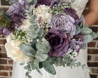 Boho style wisteria bouquet Purple and light purple bouquet Bride bouquets Purple wedding