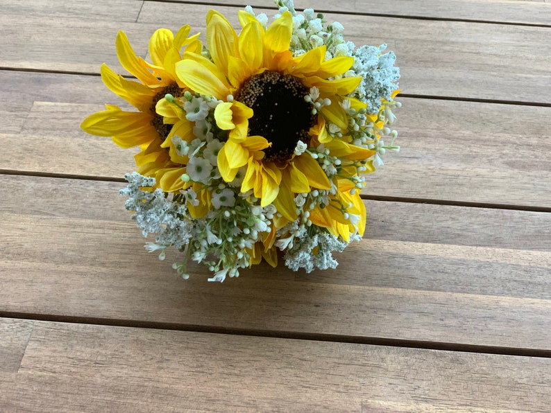 Sunflowers and babys breath bouquet Flower girl bouquet Sunflowers wedding Sunflowers bouquet Flower girls image 4