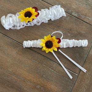 Burgundy and Sunflowers Garters, Keepsake Garter, Toss Garter, Wedding Accessories, Bride Garters, Wedding Garters