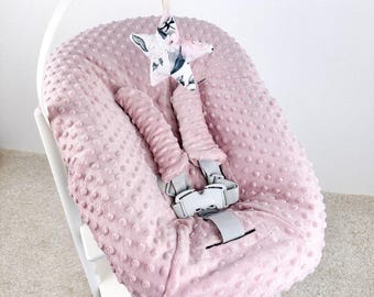 Funda de terciopelo personalizada para recién nacidos para portabebés Stokke® Tripp Trapp® (incluye hombreras)