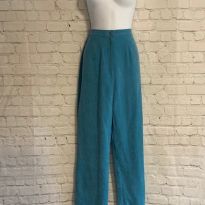 Vintage 70&#39;s/80&#39;s Blue Micro Suede pleated Trousers Size US 6