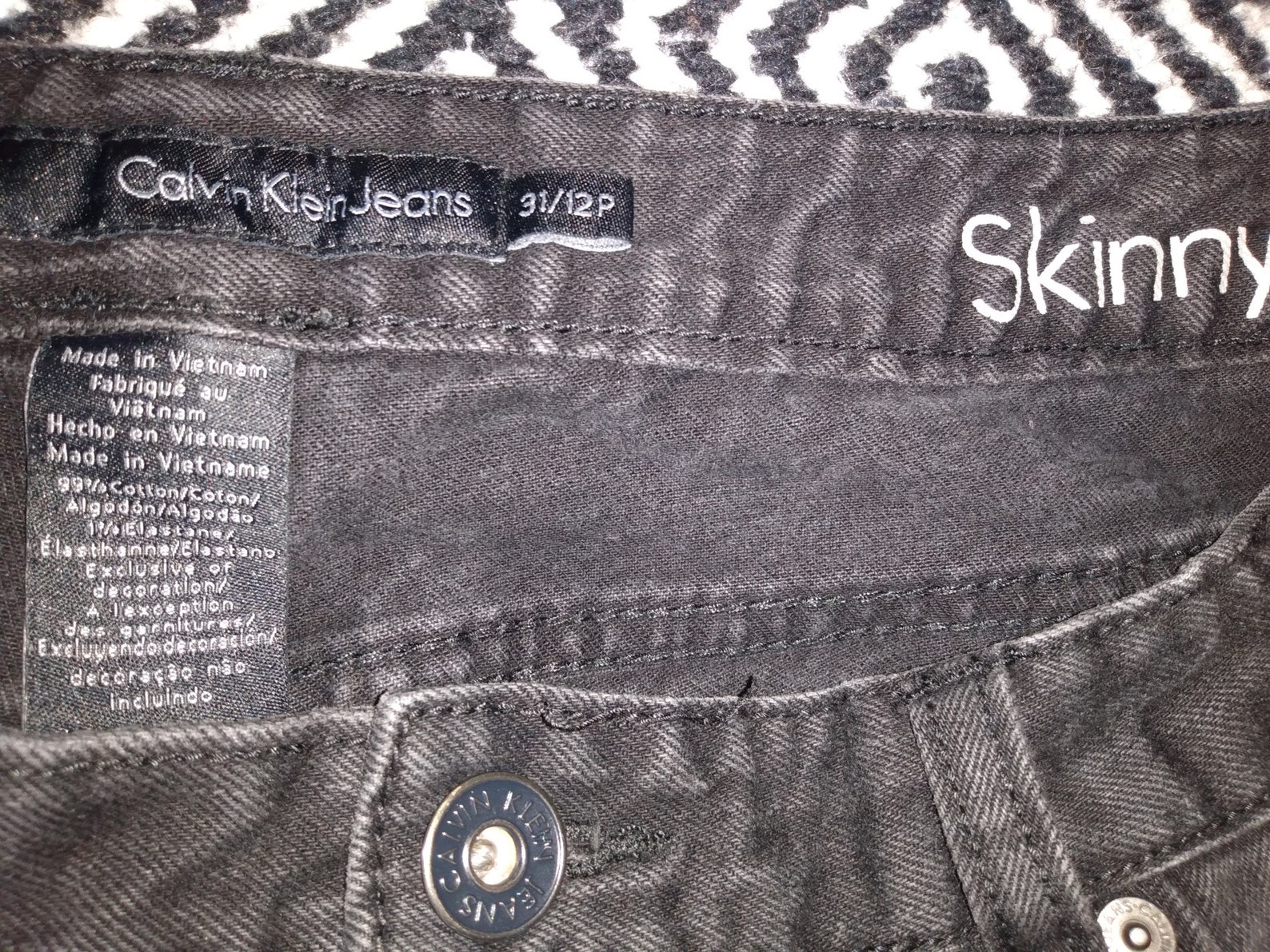 Vintage Calvin Klein Jeans Black Relaxed Slim Fit Cropped/petite Size ...