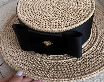 Khaki Raffia Boater Hat – Handmade Flat Brim Summer Hat, Natural Straw Canotier, Elegant Beach Sun Hat for Women, Boho Resort Style