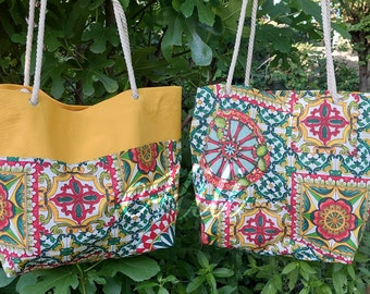 Borse da spiaggia con fantasia siciliana e pochette per il trucco