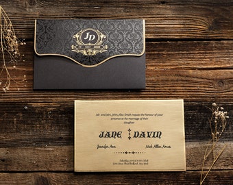 WEDDING INVITATION | Dark beige invitation | Black envelope | IE50563