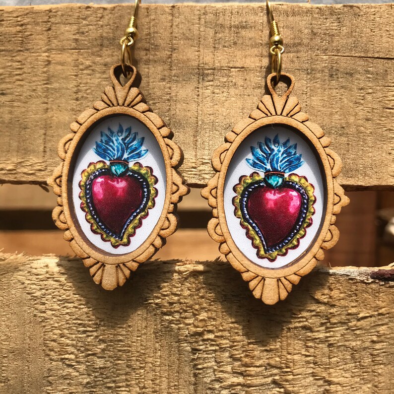 heart earrings Aretes Sagrado Coraz\u00f3n aretes de coraz\u00f3n handmade earrings aretes artesanales Sagrado corazon earrings aretes mexicanos