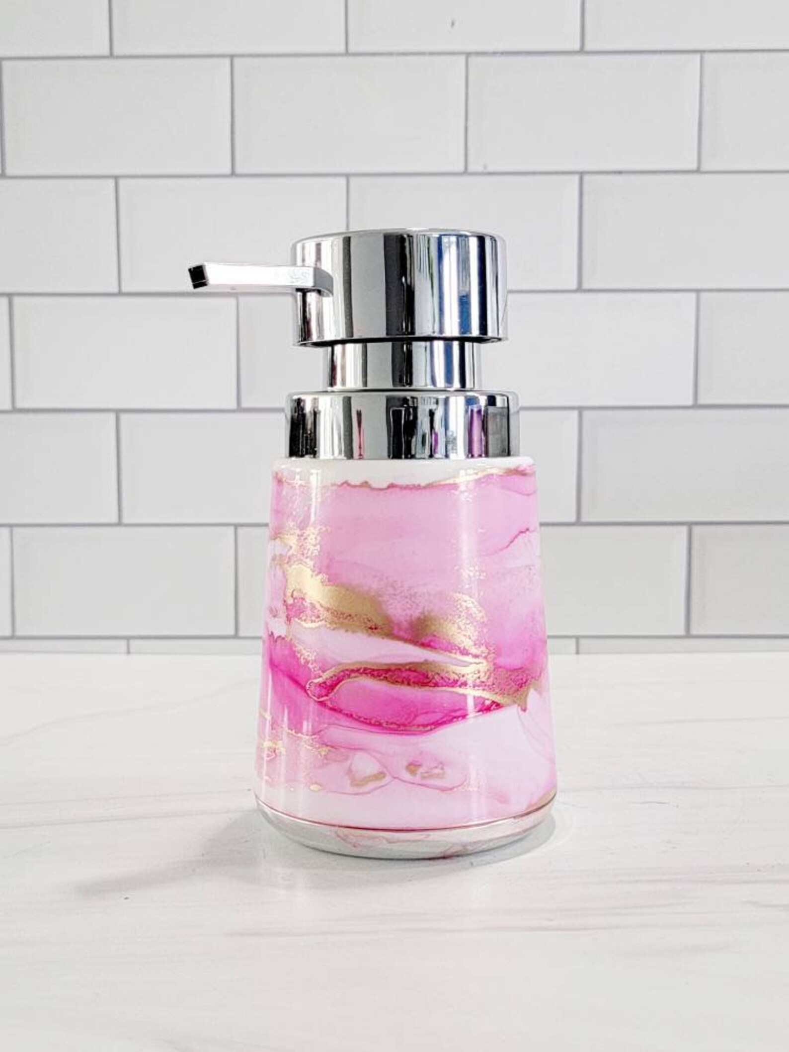 Pink Soap Dispenser Unique Alcohol Ink Dispenser Handpainted Etsy Italia