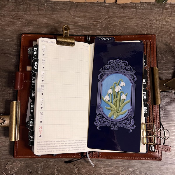 Snowdrop Dashboard Underlay Writing Pencil Board Page Marker Planner Bullet Journals, Hobonichi, Travelers Notebook