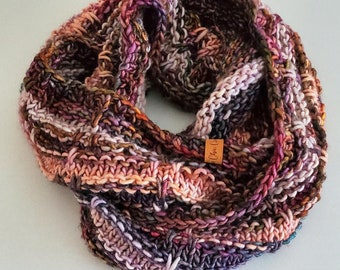 Knitting Pattern | The WAYFARER INFINITY SCARF by Urban Chic Crochet | Easy Knitting Pattern in the Round | Hand-knit Scarf