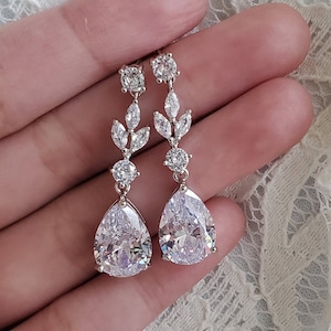 Bridal Drop Earrings Crystal Pear Teardrop Dangle Earrings Wedding Jewelry Set CZ Earrings Diamond Leaf Vine Earring Bracelet Set