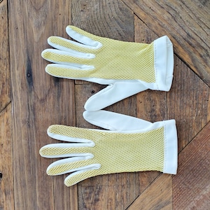 Vintage Women&#39;s Riding Gloves