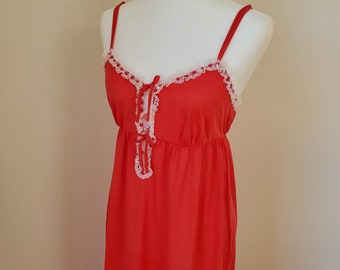 Vintage Women's Sexy Red Nightgown Size S-EXCELLENT CONDITION