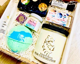 New Mom Spa Gift Box | Soy Candle, Artisan Soap & Body Butter