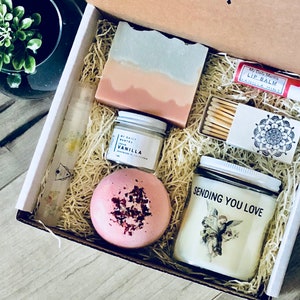 Sending Hugs Care Package For Her With Personalized Card | Thinking Of You, Get Well Soon Gift, Gift Box For Women, Sympathy Gift