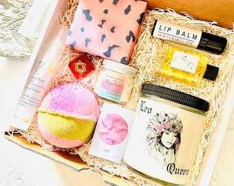 Leo Zodiac Spa Gift Box | Artisan Candle, Bath Bomb & More