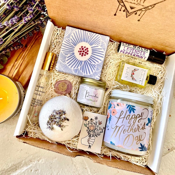 Deluxe French Lavender | Happy Mothers Day | Spa Relaxation Spa Gift | Lavender Love Spa Gift Box